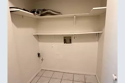 410 Linden Street #B, Bastrop, TX 78602 - Photo 13