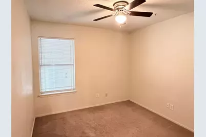 410 Linden Street #B, Bastrop, TX 78602 - Photo 7