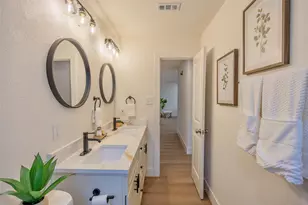 6816 Hanover Ln, Austin, TX 78723 - Photo 5