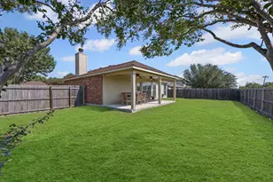 1516 Paint Brush Dr, Lockhart, TX 78644 - Photo 31