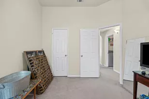 1516 Paint Brush Dr, Lockhart, TX 78644 - Photo 23