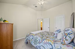 1516 Paint Brush Dr, Lockhart, TX 78644 - Photo 21