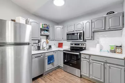 815 E 31st Street #C, Austin, TX 78705 - Photo 11
