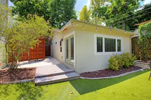 815 E 31st St, Austin, TX 78705 - Photo 3