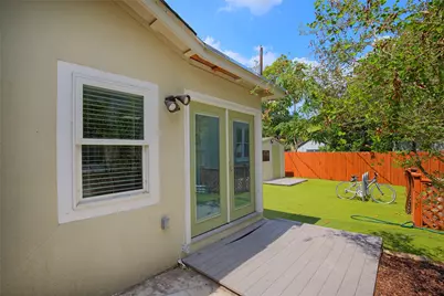 815 E 31st Street #C, Austin, TX 78705 - Photo 13