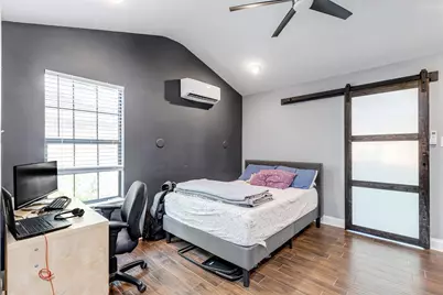 815 E 31st Street #C, Austin, TX 78705 - Photo 13