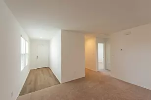 126 Avre Loop, San Marcos, TX 78640 - Photo 5