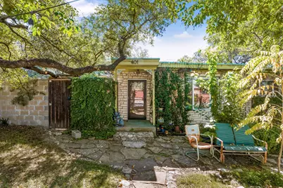 401 W Live Oak St, Austin, TX 78704 - Photo 1