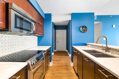 603 Davis Street #1103, Austin, TX 78701 - Photo 9