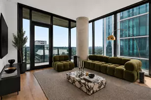 610 Davis St, Austin, TX 78701 - Photo 1