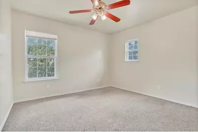 2115 E 18th Street #A, Austin, TX 78702 - Photo 9