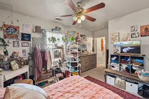 2115 E 18th St, Austin, TX 78702 - Photo 15