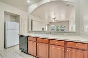 2115 E 18th St, Austin, TX 78702 - Photo 7