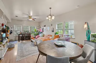 2115 E 18th St, Austin, TX 78702 - Photo 7