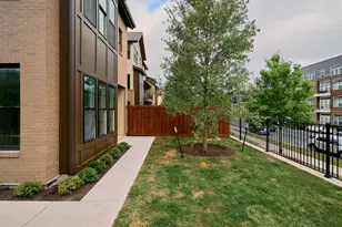 2209 Woodland Ave, Austin, TX 78741 - Photo 35