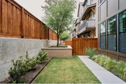 2209 Woodland Avenue #601, Austin, TX 78741 - Photo 23