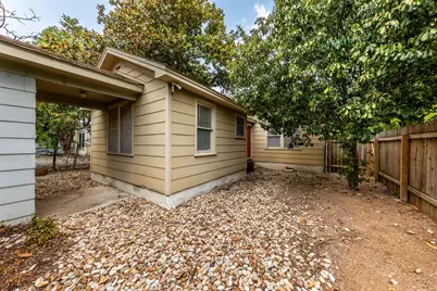 909 E 38th Street #A, Austin, TX 78705 - Photo 37