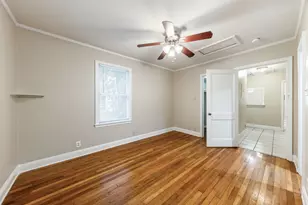 909 E 38th St, Austin, TX 78705 - Photo 29