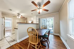 909 E 38th St, Austin, TX 78705 - Photo 9