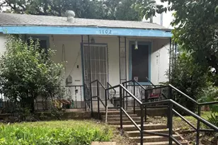 1702 Perez St, Austin, TX 78721 - Photo 21