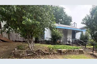 1702 Perez Street, Austin, TX 78721 - Photo 1