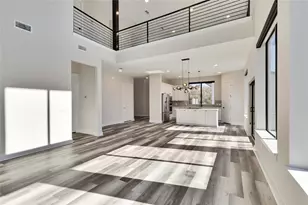 1304 Minnie Dr, Austin, TX 78732 - Photo 7