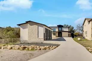 1304 Minnie Dr, Austin, TX 78732 - Photo 29