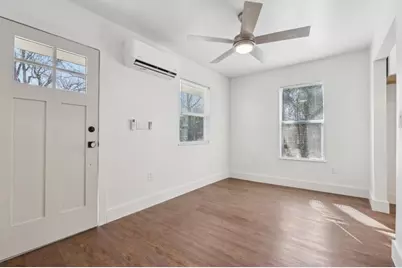 304 Harris Street, Smithville, TX 78957 - Photo 9