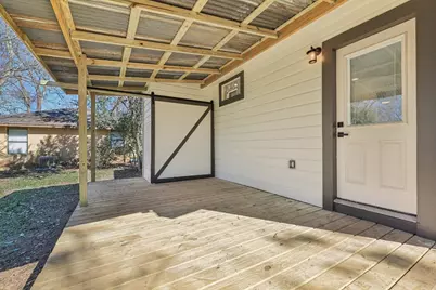 304 Harris Street, Smithville, TX 78957 - Photo 25