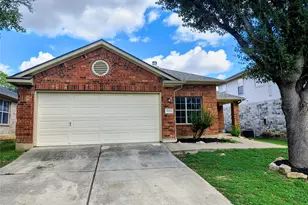 9213 Pioneer Forest Dr, Austin, TX 78744 - Photo 3