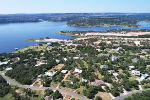 20111 Colby Hill Dr, Spicewood, TX 78669 - Photo 11