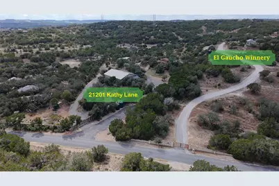 21201 Kathy Lane, Spicewood, TX 78669 - Photo 19
