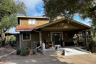 21201 Kathy Ln, Spicewood, TX 78669 - Photo 5