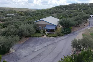 21201 Kathy Ln, Spicewood, TX 78669 - Photo 21