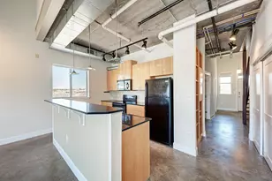 807 E 14th St, Austin, TX 78702 - Photo 11