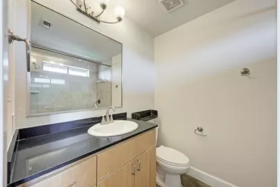 807 E 14th Street #306, Austin, TX 78702 - Photo 21