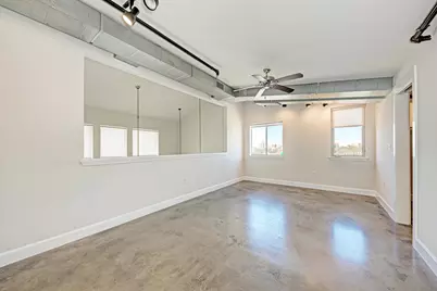 807 E 14th Street #306, Austin, TX 78702 - Photo 5