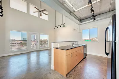 807 E 14th Street #306, Austin, TX 78702 - Photo 9