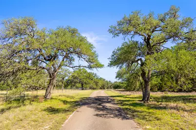 6590 US 290, Dripping Springs, TX 78620 - Photo 3