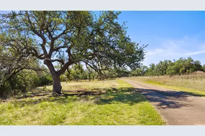 6590 US 290, Dripping Springs, TX 78620 - Photo 15