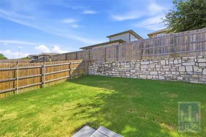 8129 Linnie Lane, Austin, TX 78724 - Photo 35