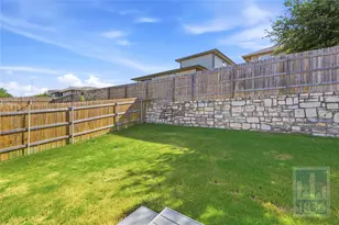 8129 Linnie Ln, Austin, TX 78724 - Photo 35