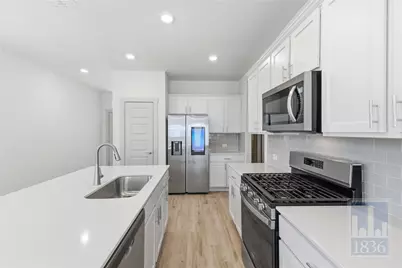 8129 Linnie Lane, Austin, TX 78724 - Photo 11