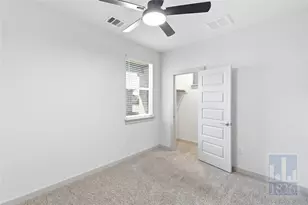 8129 Linnie Ln, Austin, TX 78724 - Photo 31