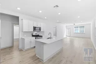 8129 Linnie Ln, Austin, TX 78724 - Photo 3