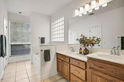 12013 Fortuna Cove, Austin, TX 78738 - Photo 15