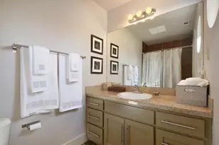 1302 Danbury Square, Austin, TX 78723 - Photo 17