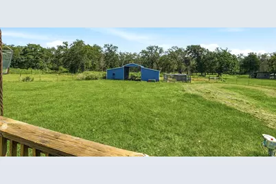 1951 County Road 475, Thrall, TX 76578 - Photo 27