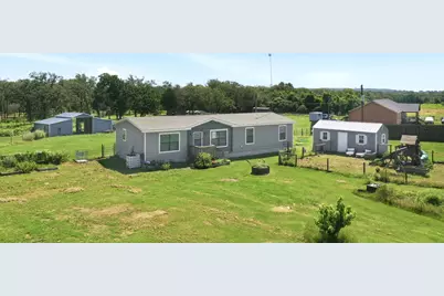 1951 County Road 475, Thrall, TX 76578 - Photo 37