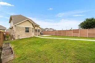 100 Arabian Colt Dr, Georgetown, TX 78626 - Photo 3